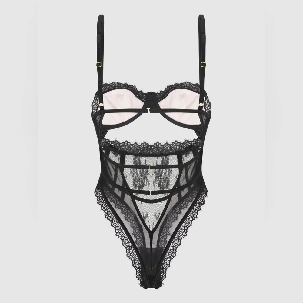 Frederick’s of Hollywood Rosalind Satin & Lace Underwire Teddy Black NWT